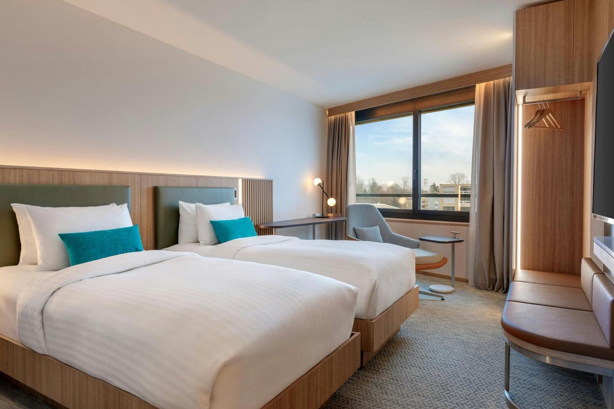 Hotel Courtyard By Marriott Biel Bienne Exterior foto